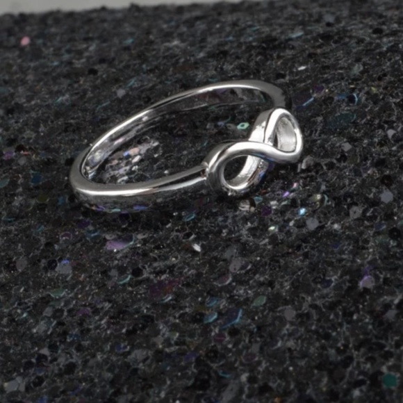 *925 Sterling silver Infinity sterling silver ring - Picture 5 of 5